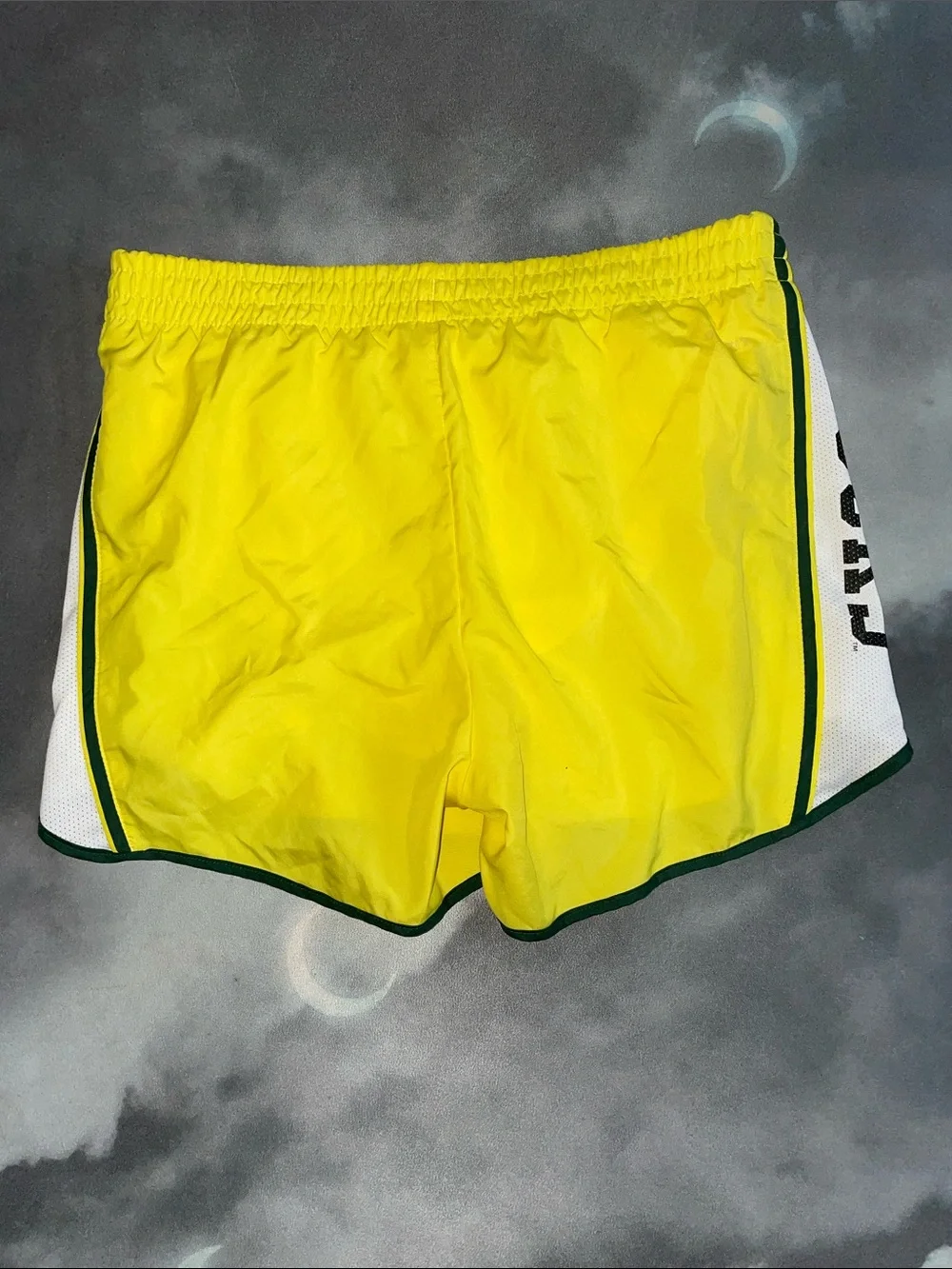 Nike Yellow Oregon Ducks Athletic Shorts DriFt  | S